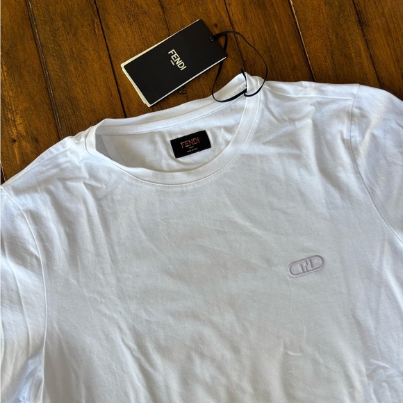 Fendi Men’s White Tee - Size S - Picture 2 of 6